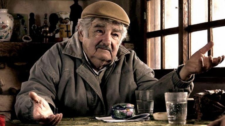 El ex presidente uruguayo José Mujica anunció que tiene un tumor en el esófago  thumbnail